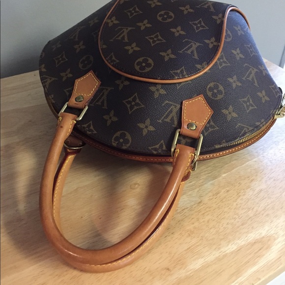 ✨ EUC Authentic Louis Vuitton Ellipse PM Bag ✨ - Picture 5 of 11